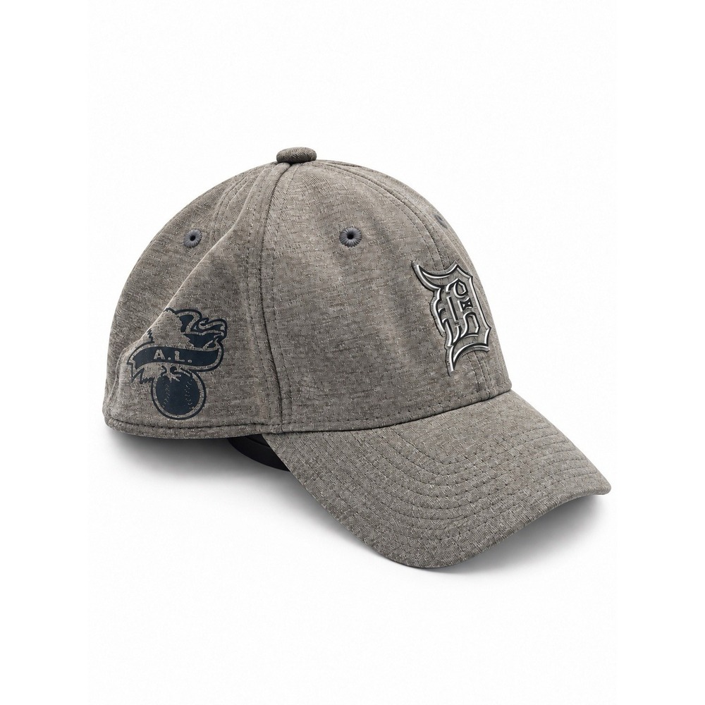 Detroit Tigers New Era 39THIRTY Gray Flex Fit Hat MLB AL Eagle Logo Cap